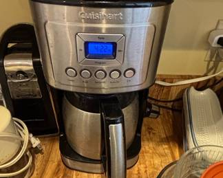 Cuisinart DCC-3200 Perfectemp 14-Cup Programmable Coffee Maker with Thermal Carafe