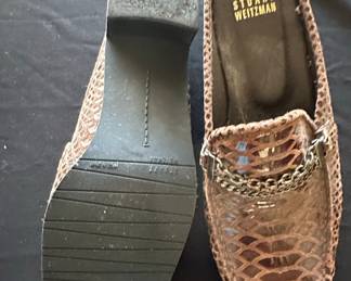 Stuart Weitzman Women's Snakeskin Loafer Mules with Chain Detail