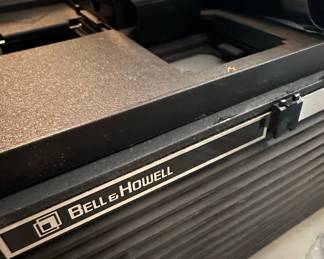 Bell & Howell Slide Cube 986 Projector