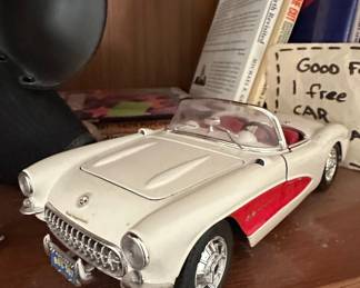 1957 Chevrolet Corvette Diecast Model by Bburago