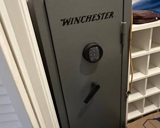 Winchester TS-12-30 Gun Safe