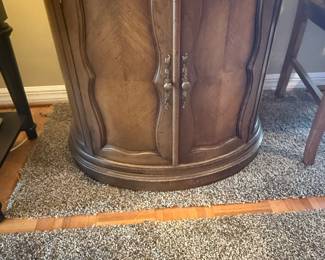 French Provincial Style Curved Sideboard/Cabinet