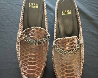 Stuart Weitzman Women's Snakeskin Loafer Mules with Chain Detail