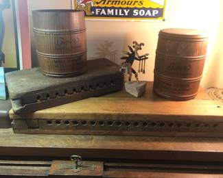 Wooden Tobacco Barrels, Wooden Cigar Molds