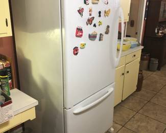  Refrigerator Freezer