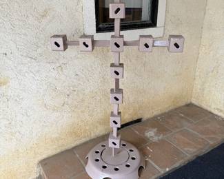 Auction Item: https://www.estatesales.net/CA/Woodland/95776/marketplace/81013