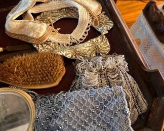 vinatage purses, decorative beaded collar