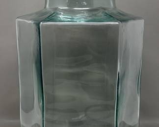 Lot 131 | Glass Beverage Dispenser w Spigot
