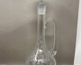 Lot 114 | Etched Glass Vintage Decanter w Stopper
