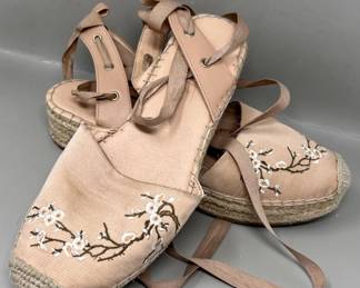 Lot 64 | sz 7.5 Ladies Vintage Ballerina Espadrille

