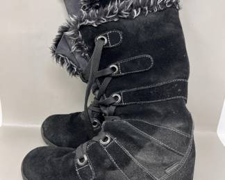 Lot 259 | Sporto Suede Knee High Winter Boots Sz 8.5
