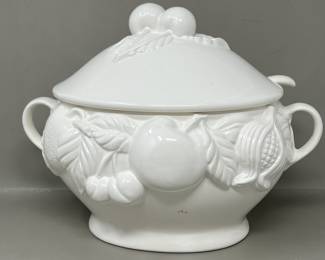 Lot 25 | Ceramic Tureen with Ladel
