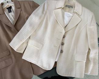 Lot 52 | Sz 12 Ladies Suitcoats Blazers Jackets Tahari
