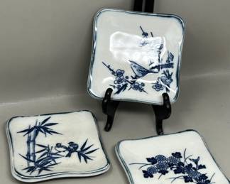 Lot 275 | Trio of Chinoiserie Pottery Square Plates
