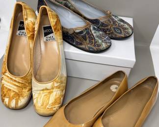 Lot 69 | (3) sz 7-8 Ladies Fun Funky Vintage Shoes Heels
