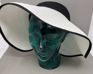 Lot 65 | Magic Hat Brand Sun Hat
