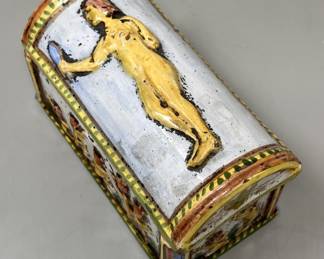 Lot 118 | Vintage Italian Capodimonte Style Trinket Box

