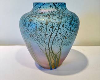 Peet Robison studio art glass vase