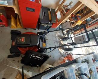Electric Toro 60V Flex Mower w/Charger (4sale only if ordered part arrives) Inquire