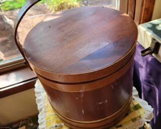 Vintage Sewing 'Bucket'!