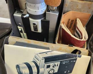 Vintage Canon Auto Zoom 814.