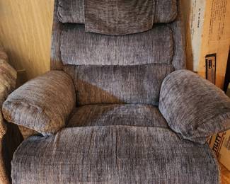 Recliner 