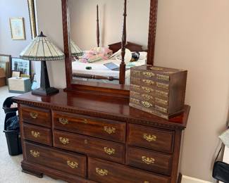 	#39	Allwood Johnston/Tom Bigbee Dresser with Mirror 60x18x31	 $125.00 				