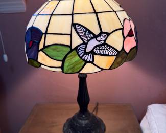 	#33	Tiffany Style Lamp 19"H	 $75.00 				