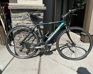 Bianchi Camaleonte 2 Hybrid, TREK city bike, loads of outdoor gear