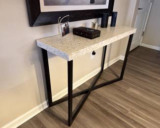 Accent tables