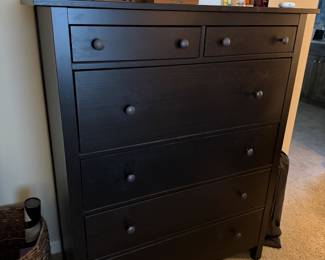 Tall 6-draw dresser