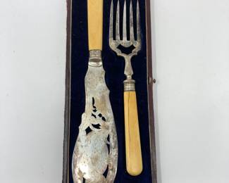 Antique bone handled Japanese “fish eater” serving utensils 