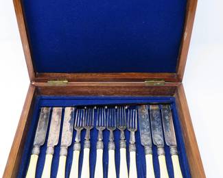 Japanese "fish eater" knives & forks