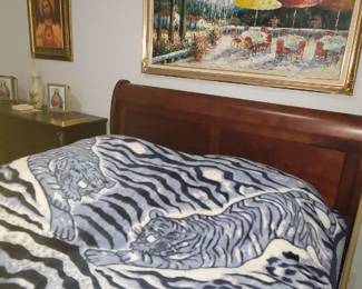 compy queen size sleigh bed