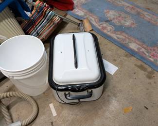 Roaster and misc items