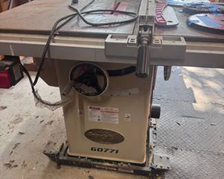 Grizzly G Hybrid Table Saw