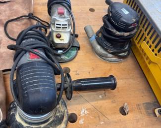 PorterCable Random Orbit Sander and Generic Angle Grinder Set