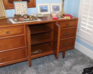 MCM Bedroom Suite Brutalist Dresser Credenza, Gentleman's Chest  & 2 Nightstands  by Drexel Heritage