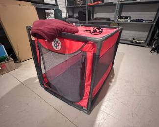 Portable dog kennel