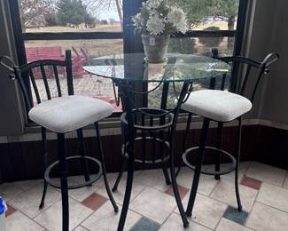 Wrought Iron Hightop table with barstools