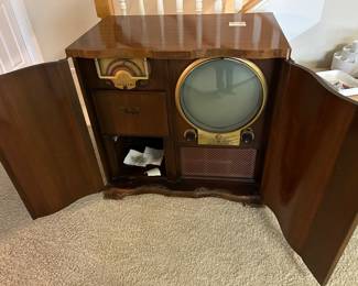 Beautiful old Tv 1958