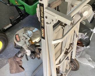 Miter saw miter saw collapsible table