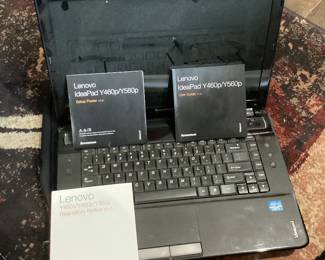 Laptop computer 