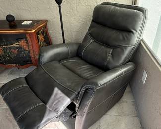 Manual Recliner