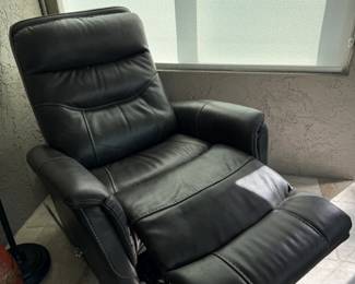 Manual Recliner
