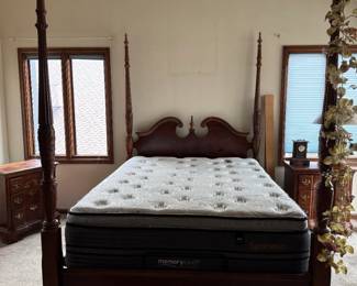 Queen Anne bedroom set