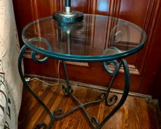 Pier 1 Table