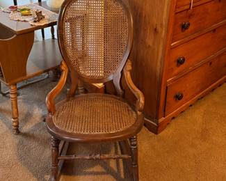 Antique rocking chair 