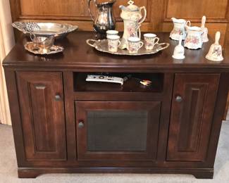 Credenza 