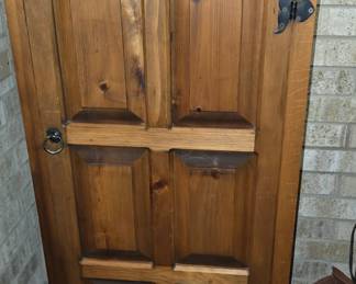 Farmhouse Style Jelly Cabinet 